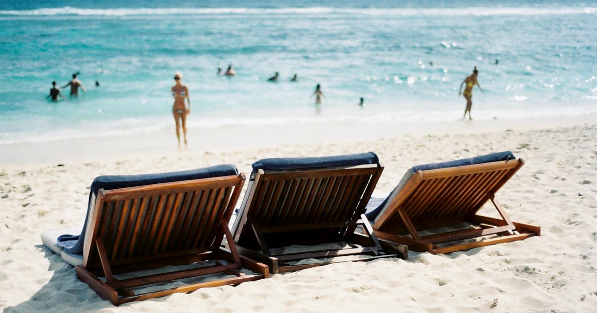 Pantai Tempat Bule Memakai Bikini Di Bali Yang Wajib Anda Tahu