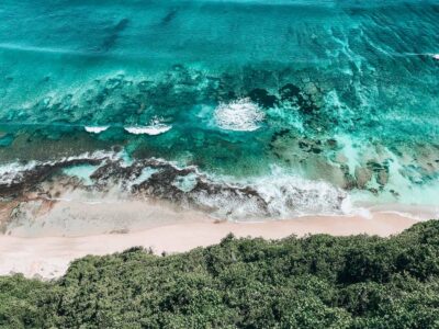 Pemandangan Tebing Pantai Nyang Nyang Uluwatu Bali