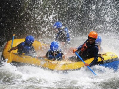 Apakah Aman Ikut Bali Rafting