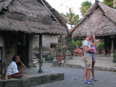 Wisata Rumah Asli Bali